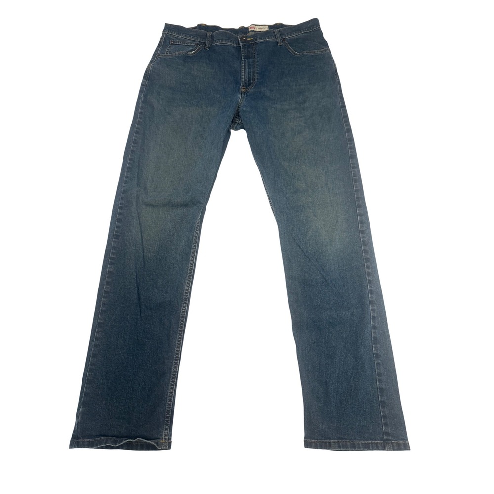 Wrangler Mens Athletic Fit Jeans Size 36x32 Blue Denim Straight Casual Workwear